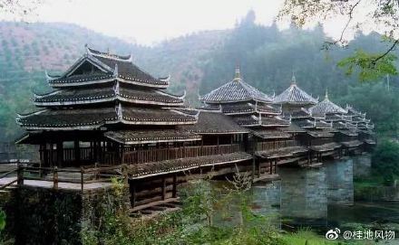 侗族建筑